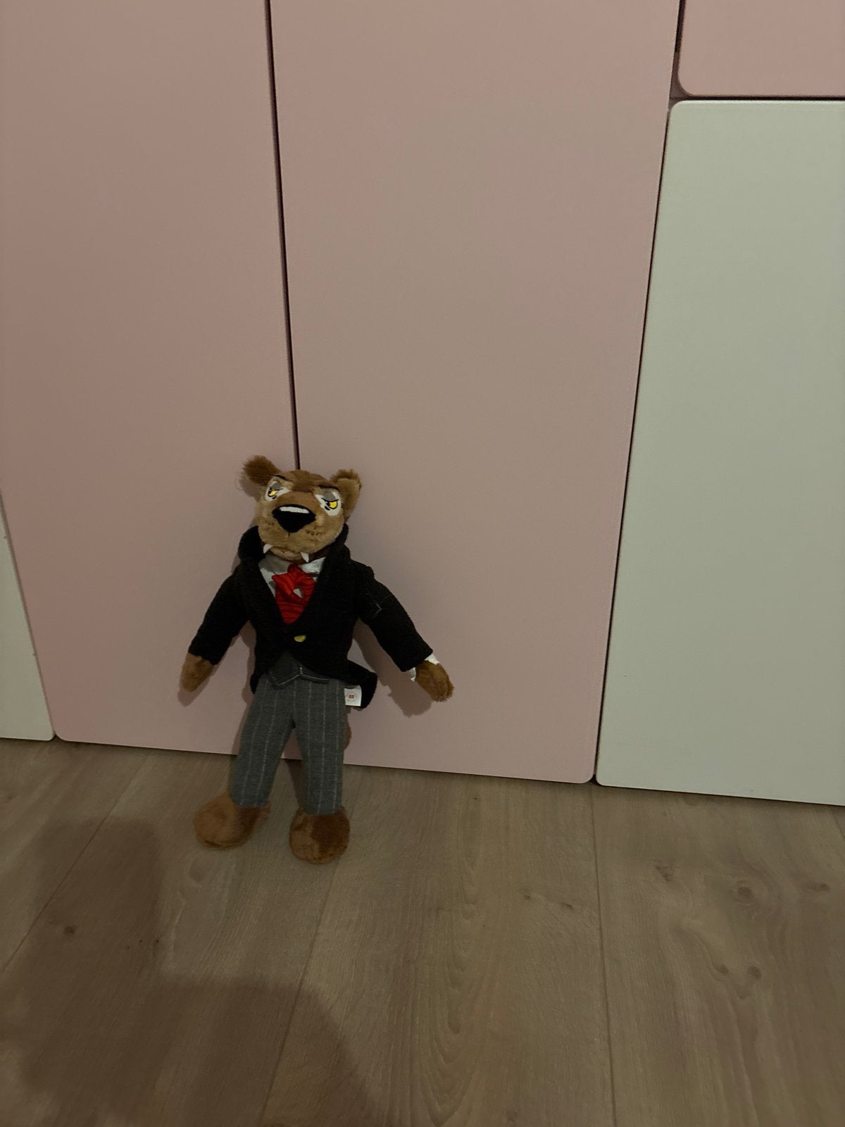 Knuffel wolf efteling in pak - Zo goed als nieuw, Kinderen en Baby's, Overige merken, Overige karakters, Overige typen, Ophalen of Verzenden