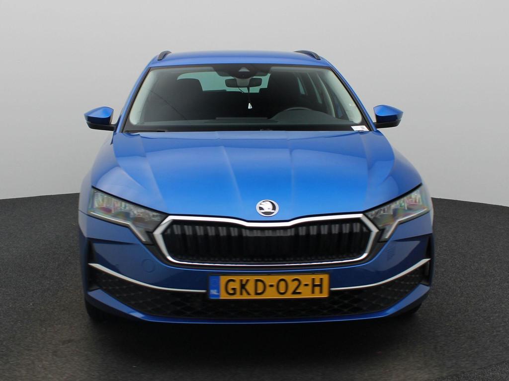 Skoda Octavia Combi 1.5 TSI MHEV Business Edition Plus 115 P, Auto's, Skoda, 12 maanden, Stof, Euro 6, 4 cilinders