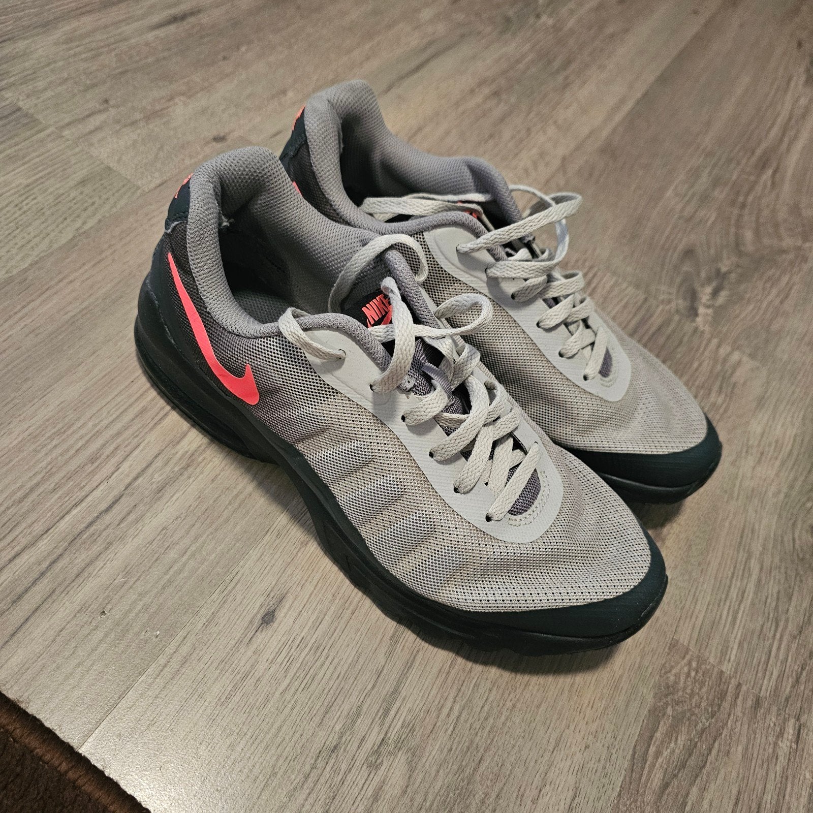 Nike heren schoenen maat 42 – goede staat, Sport en Fitness, Loopsport en Atletiek, Ophalen of Verzenden, Hardloopschoenen, Nike