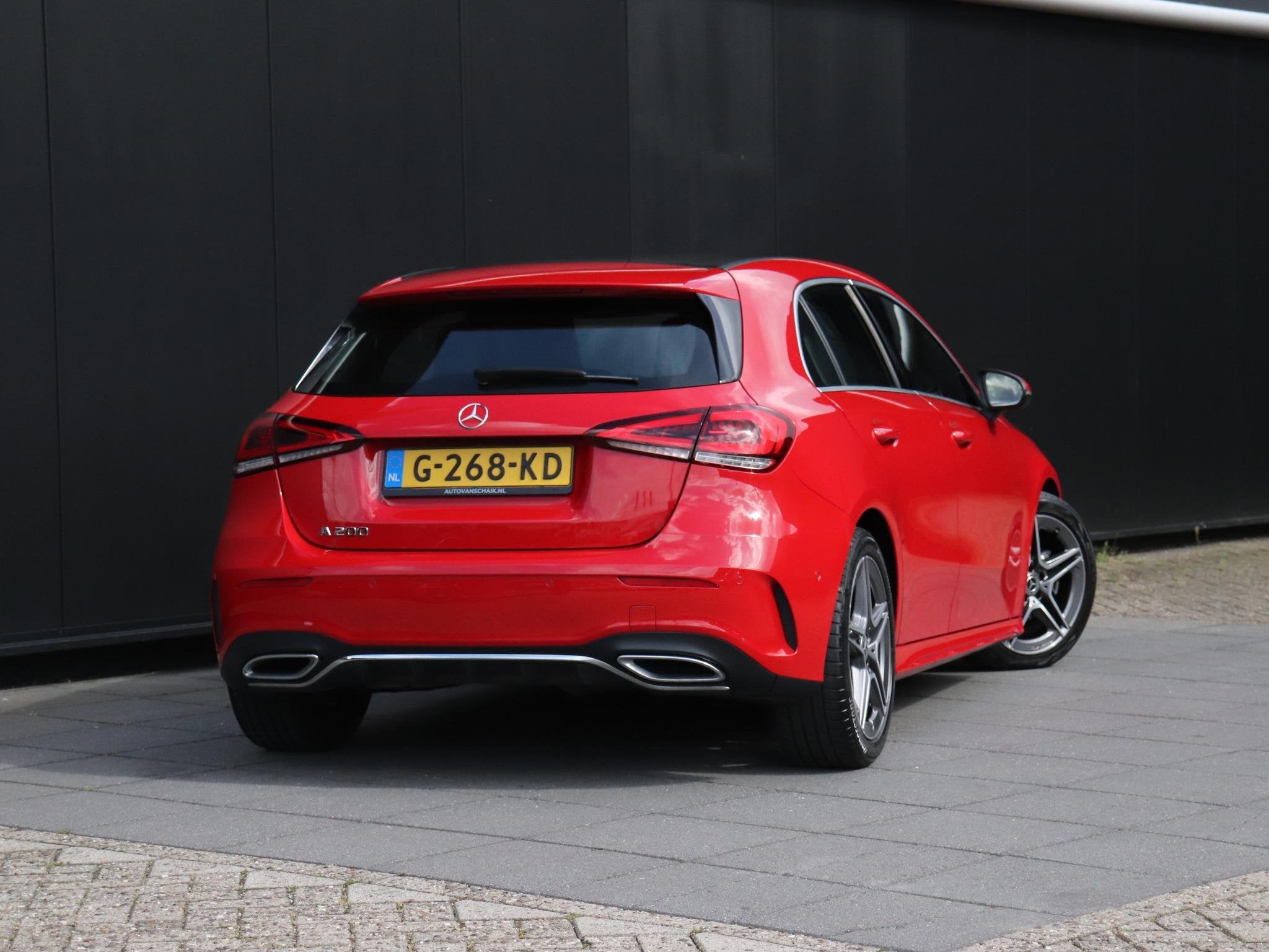 Mercedes-Benz A-klasse 200 Business Solution AMG | STOELVERW, Gebruikt, 4 cilinders, 163 pk, Bedrijf