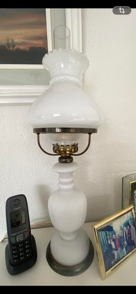 Klassieke Schemerlamp - Melkglas en Messing, Ophalen of Verzenden, Zo goed als nieuw, Glas, 50 tot 75 cm