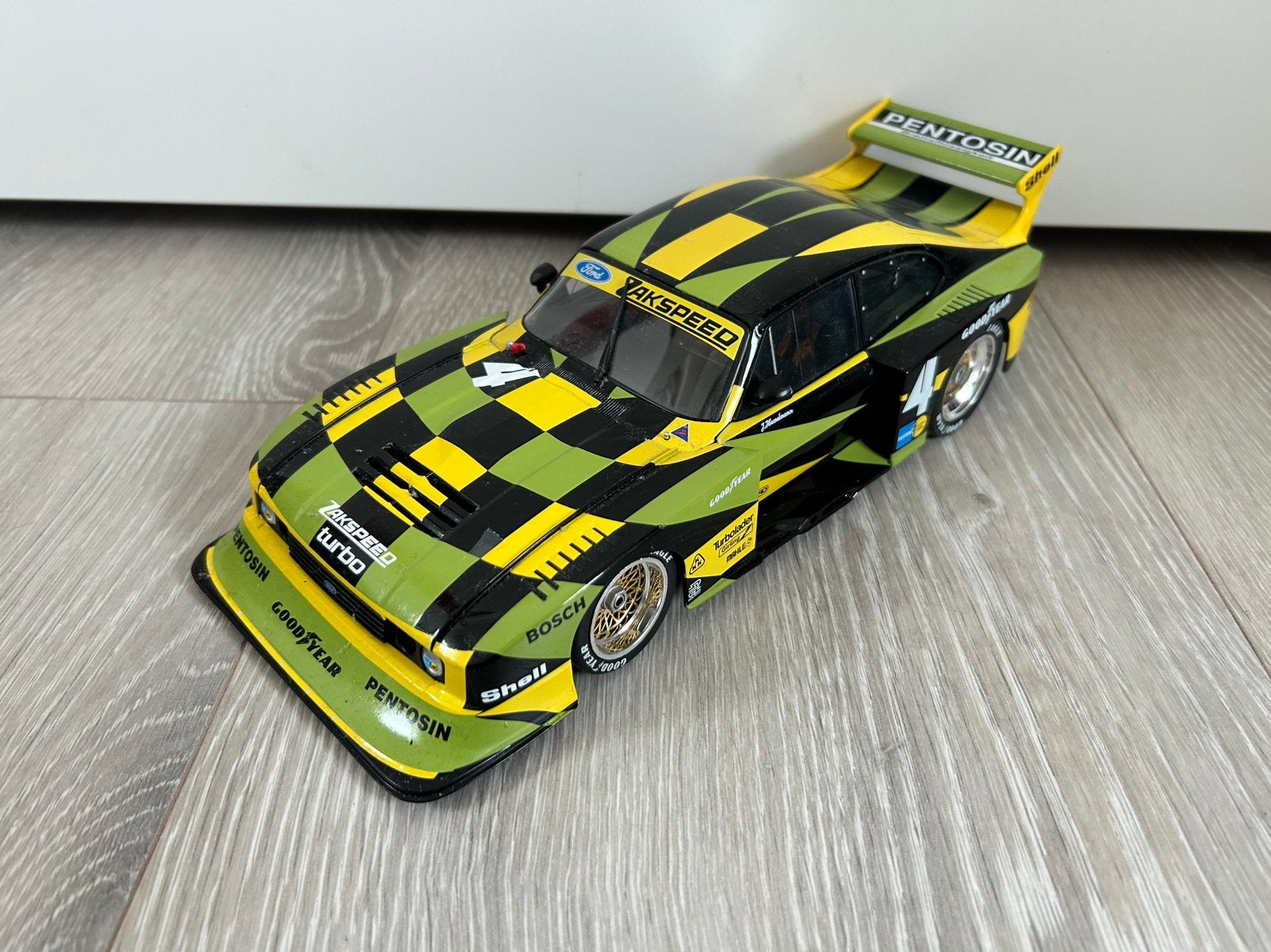 1:18 Werk83 Ford Capri Turbo “Zakspeed” #4 Zonder doos, Ophalen of Verzenden, Gebruikt, Auto, Overige merken