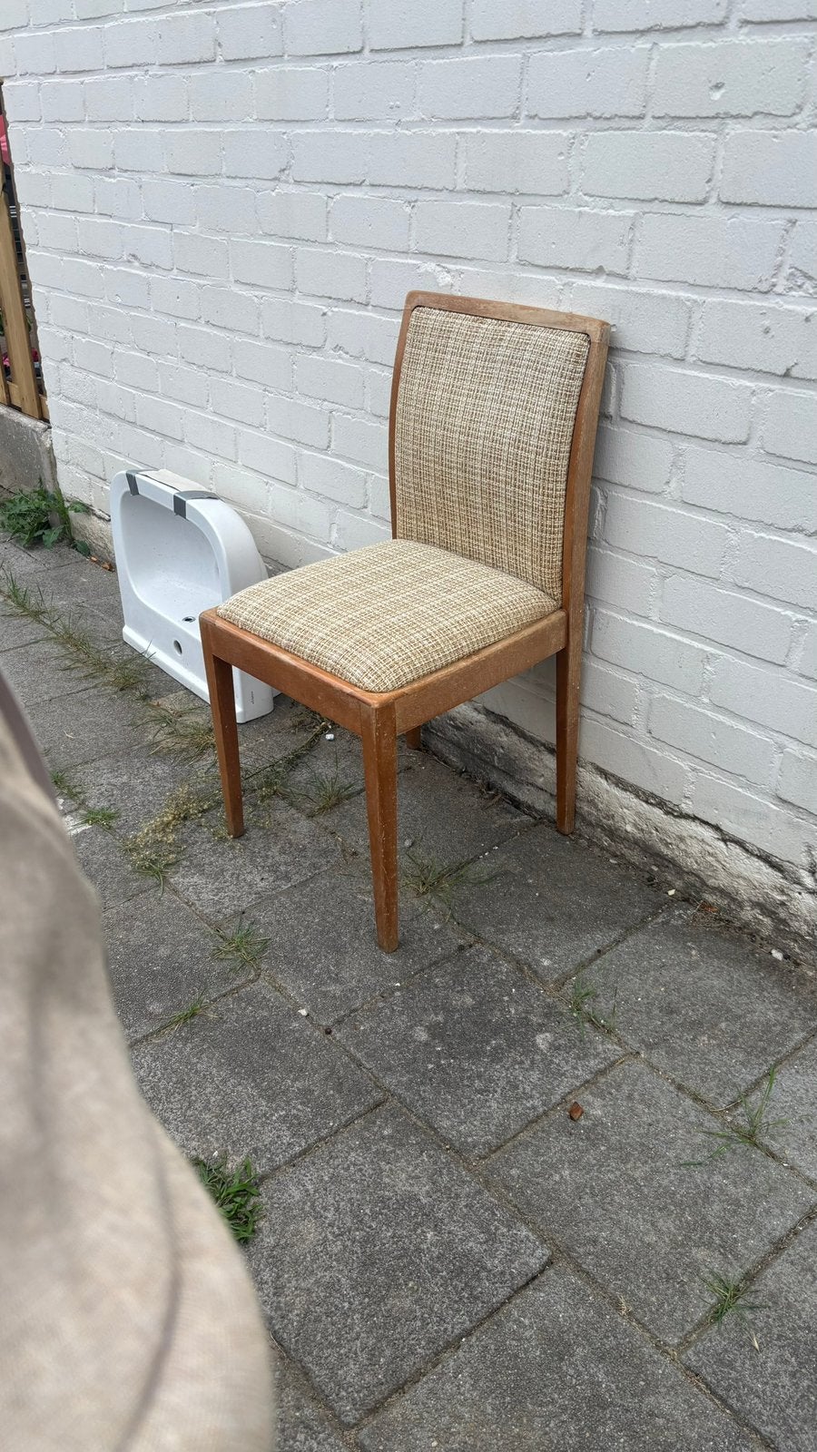 Gratis stoel, Ophalen, Zo goed als nieuw, Kunststof