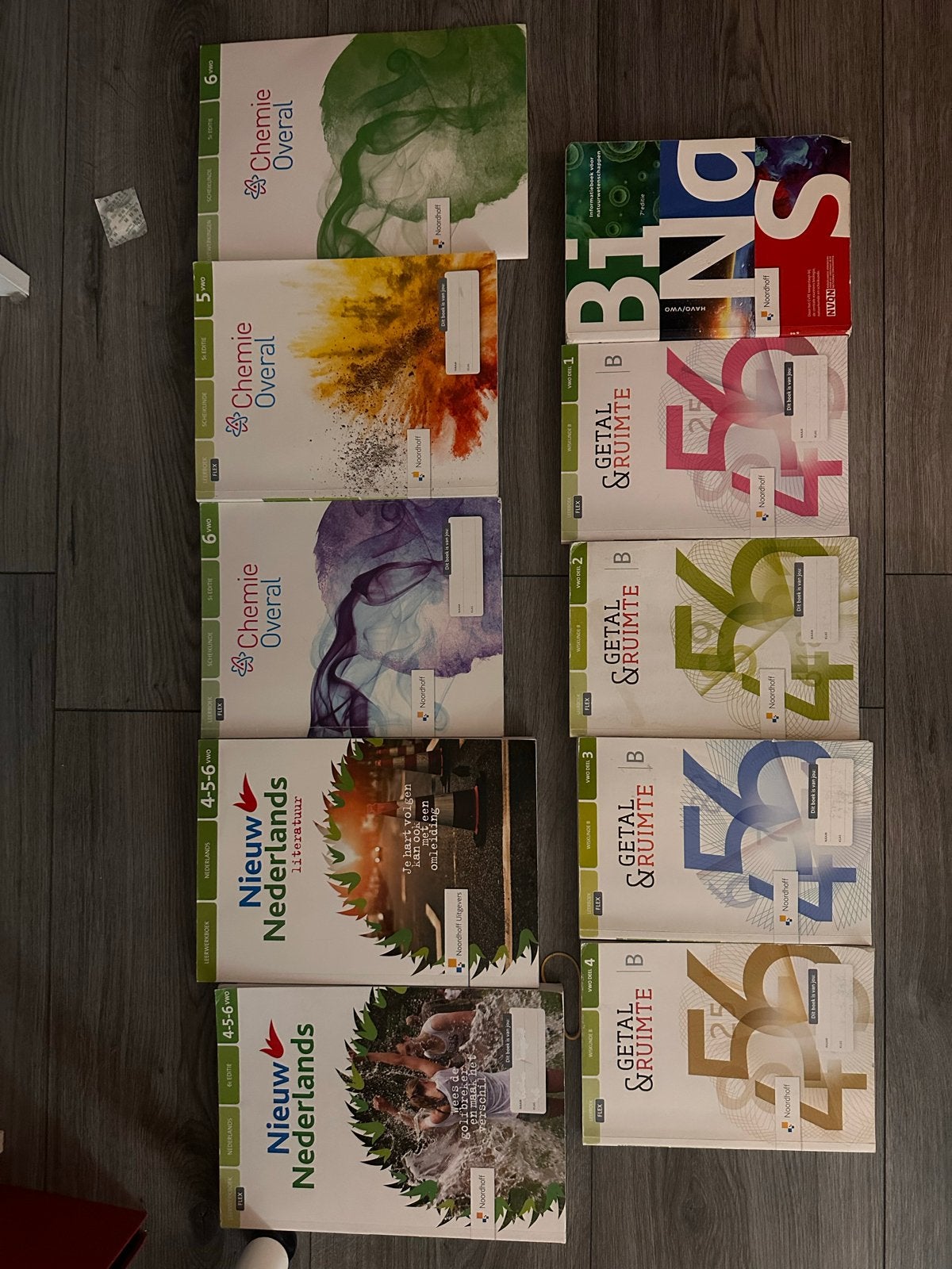 VWO Boekenpakket: Nederlands, Scheikunde, Wiskunde B, BiNaS, Ophalen of Verzenden, Gelezen, VWO, Nederlands