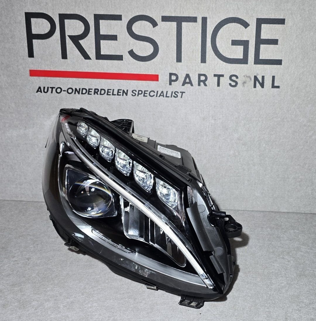 Koplamp Mercedes C Klasse W205 Voll LED Rechts A2059062604, Gebruikt, -, Ophalen of Verzenden, -