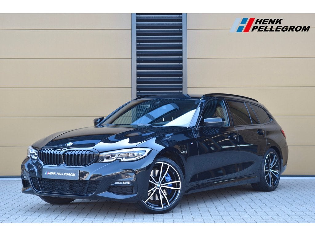 BMW 3 Serie Touring 320i Edition Plus * M-Pakket * Trekhaak, Auto's, BMW, Automaat, 1998 cc, Achterwielaandrijving, Gebruikt