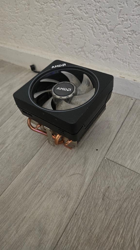 AMD Ryzen Coolers (2 stuks), Computers en Software, Computerkoelers, Ophalen, Gebruikt, Luchtkoeling