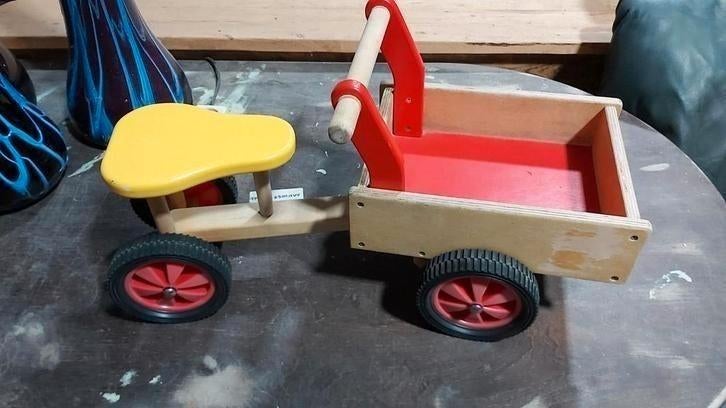 Peuter bakwagen, hout met vrolijke kleuren 65 cm lang, Ophalen