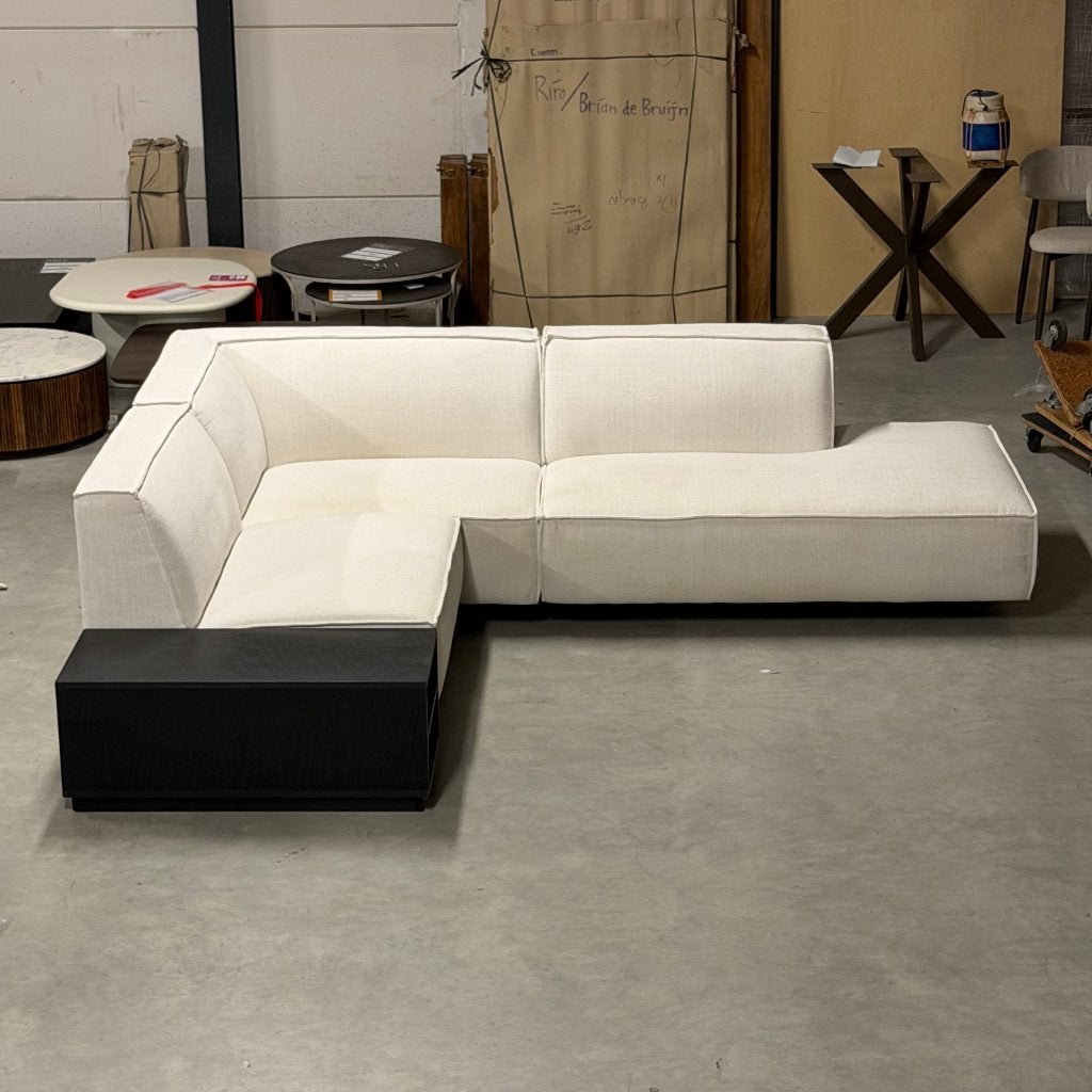 hoekbank met met open lounge deel beige stof SHOWROOM, Ophalen, 250 tot 300 cm, Hoekbank, Zo goed als nieuw