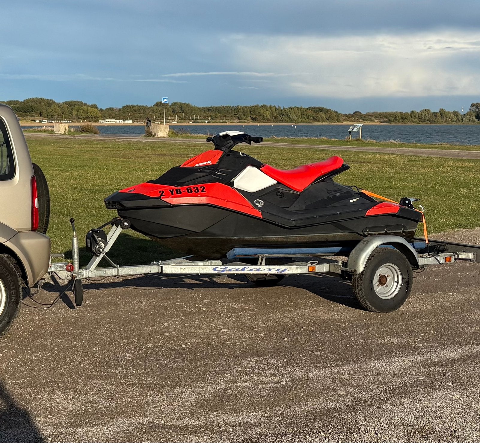Te koop sea doo waterscooter met trailer, Ophalen, Gebruikt, Benzine, 70 tot 120 pk