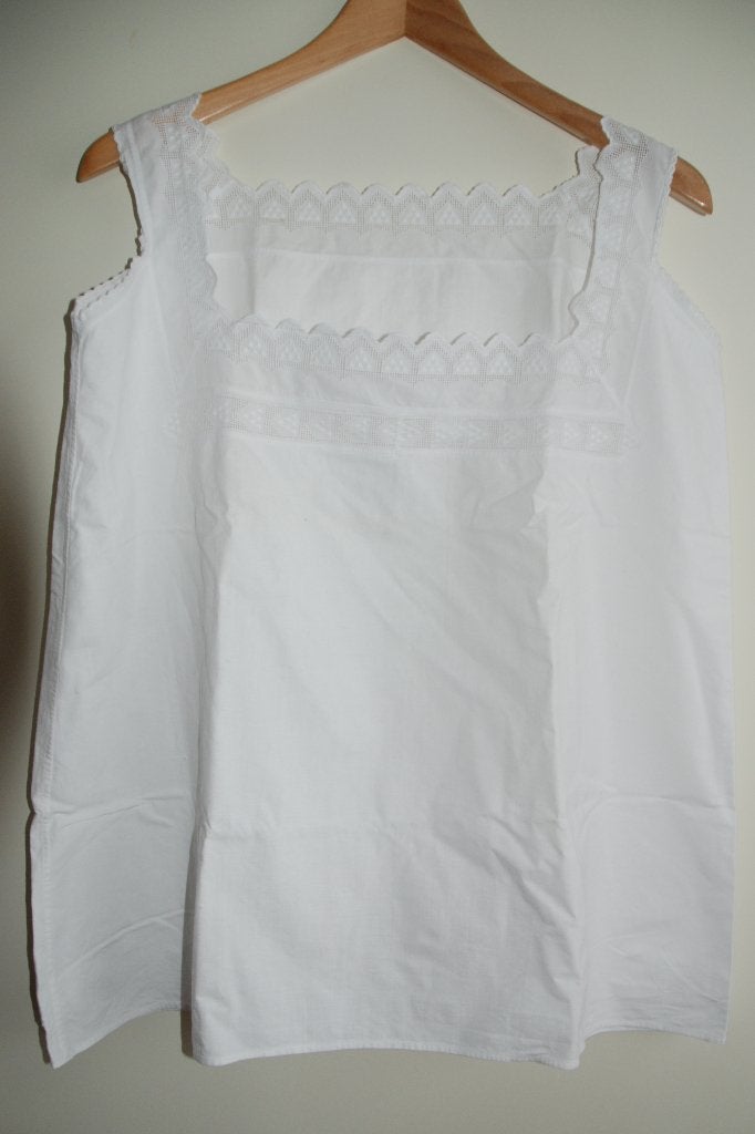 Antiek dames hemd ondergoed met broderie rand, Verzenden, Dames