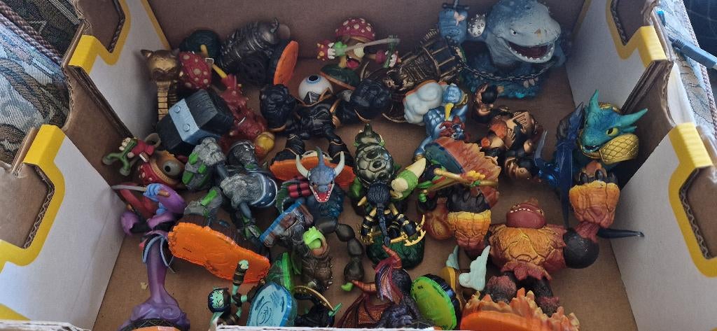 Diverse skylanders 5 euro per stuk, Ophalen of Verzenden, Gebruikt, Jongen of Meisje