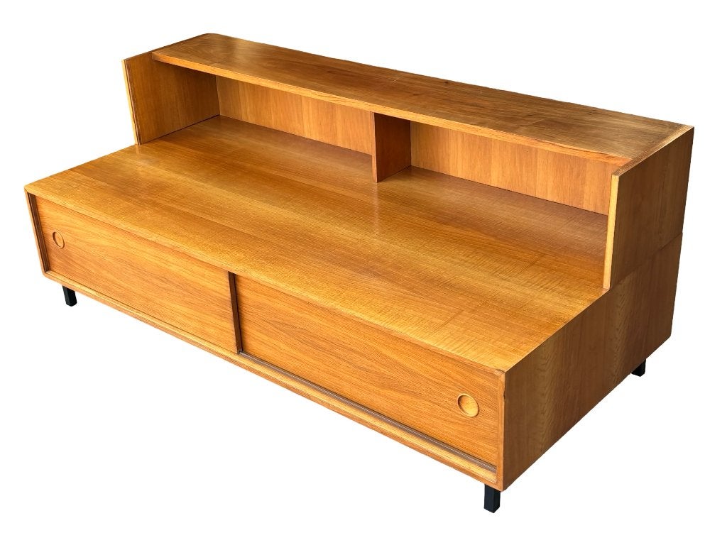 Vintage Dressoir Lowboard Tv Meubel Jaren 70 Walnoot Fineer, Huis en Inrichting, Kasten | Dressoirs, Gebruikt, Vintage Dressoir