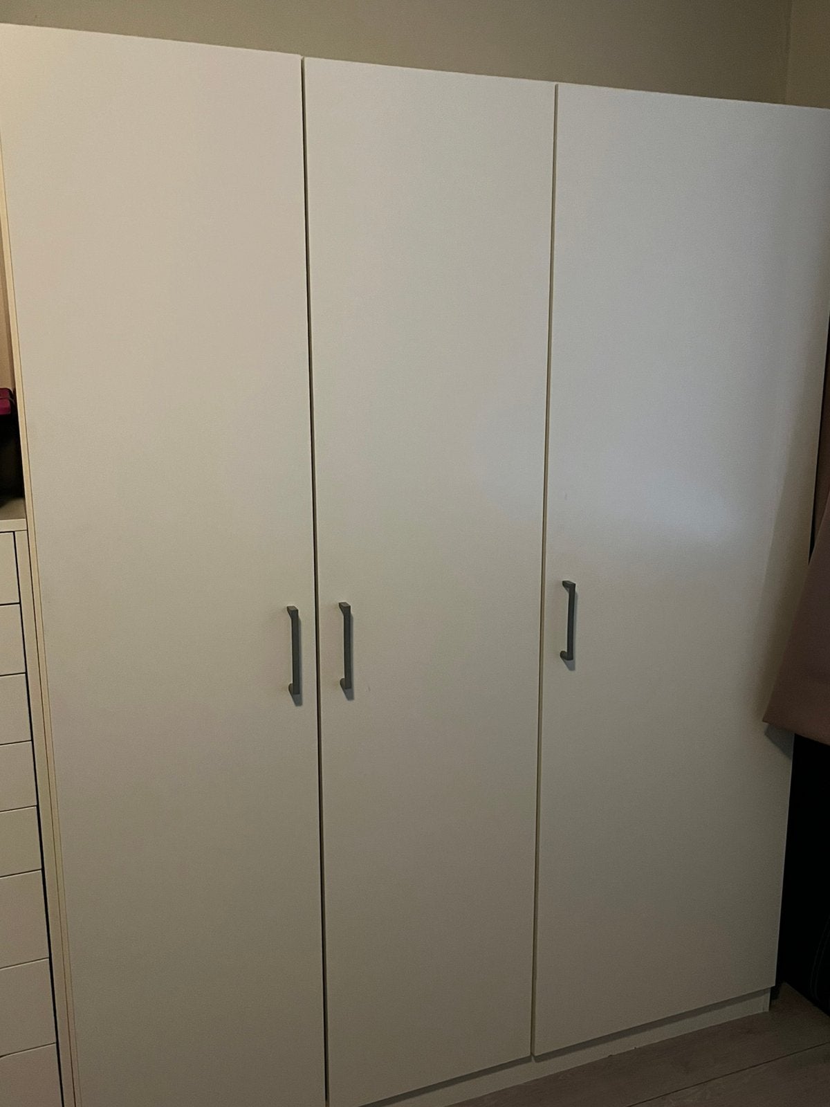 Kledingkast ikea, Huis en Inrichting, Kasten | Kledingkasten, Ophalen, Met deur(en), Gebruikt, 100 tot 150 cm
