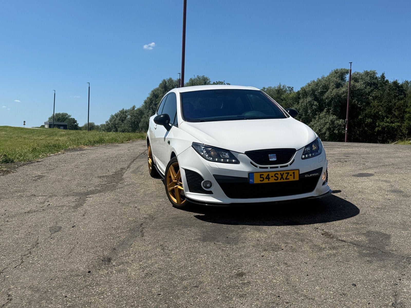 Seat Ibiza 1.4 TSI 132KW Cupra AUT 2012 Wit, Auto's, Seat, Euro 5, Stof, Zwart, 4 cilinders