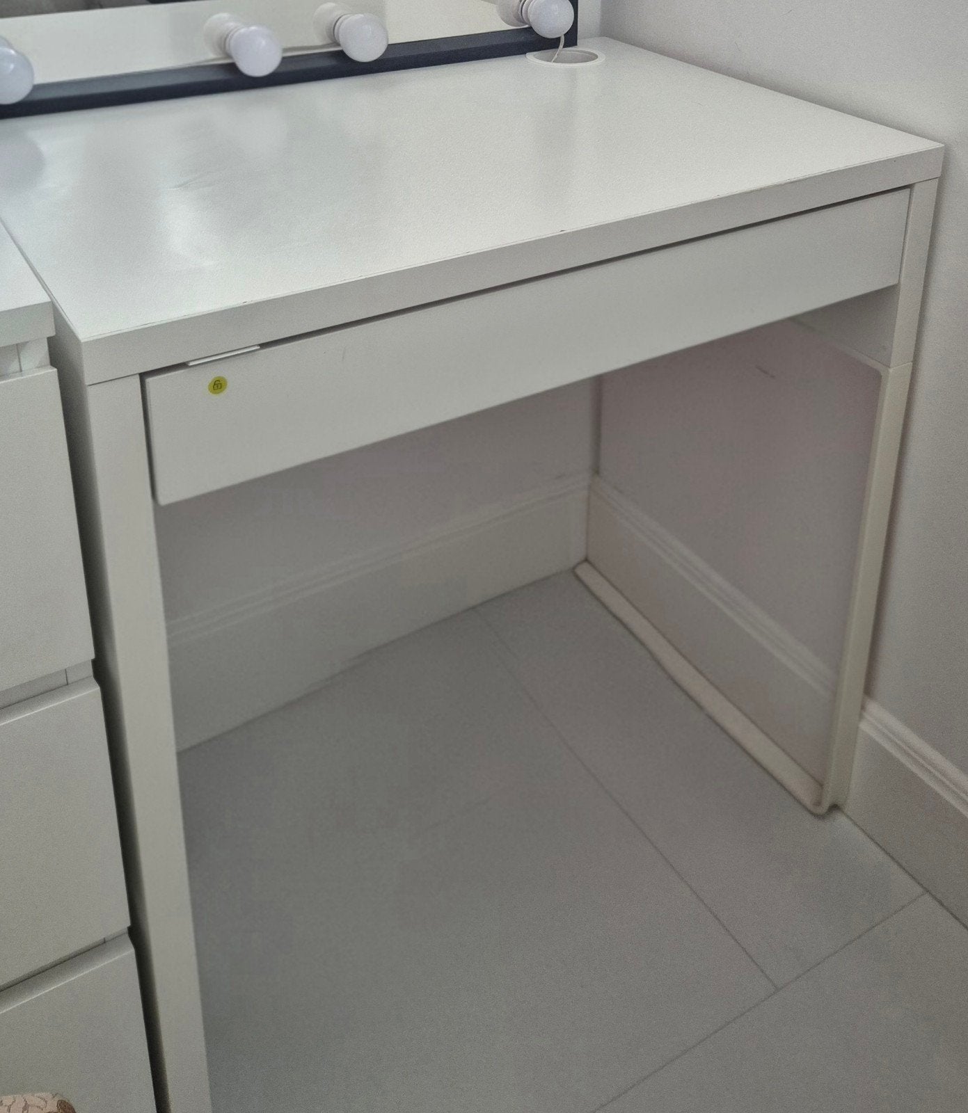 Ikea bureau MICKE, Ophalen, Gebruikt, 50 tot 100 cm, Minder dan 100 cm