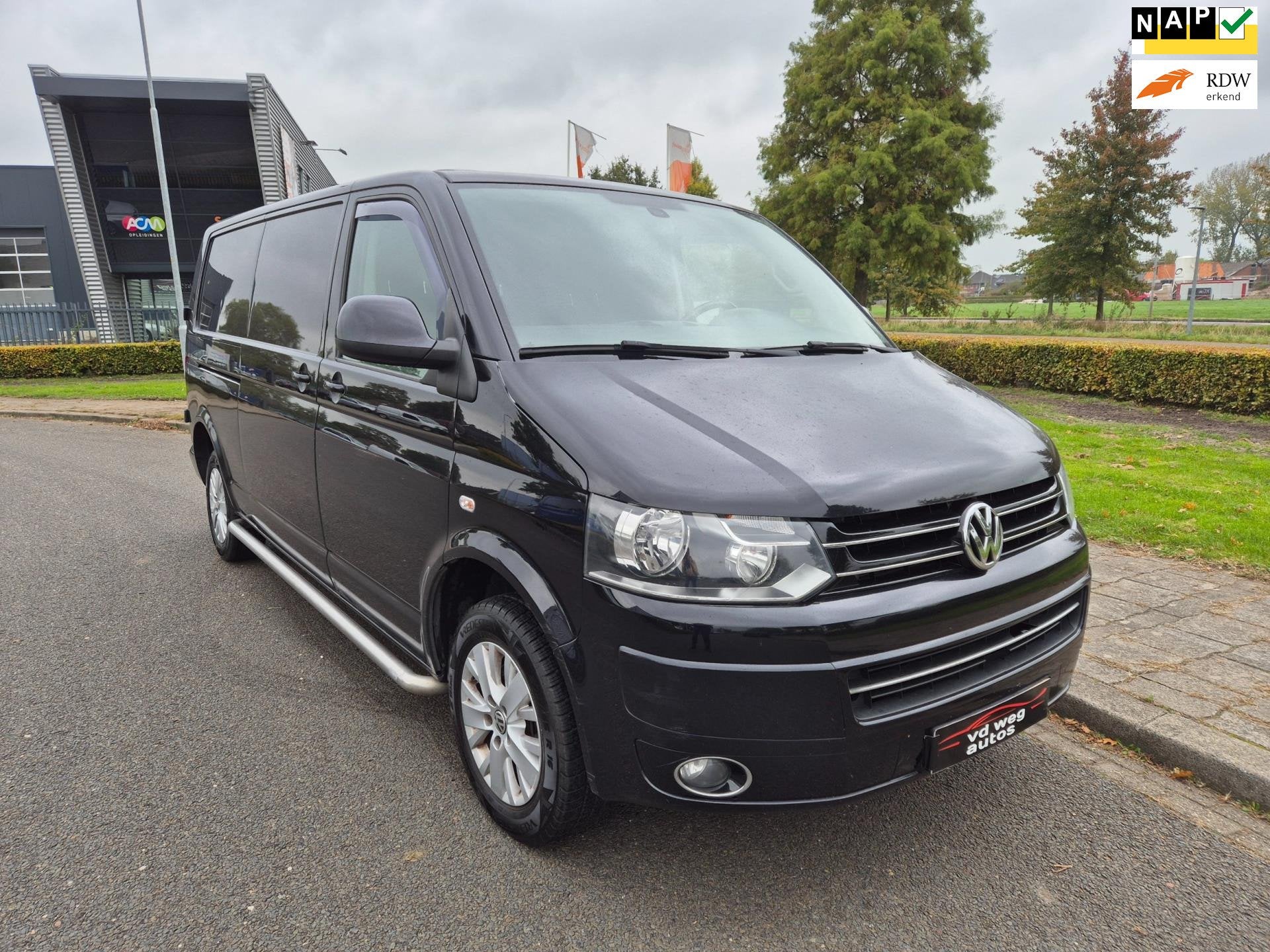 Volkswagen Transporter 2.0 TDI L2H1 DC Comfortline airco nav, Euro 5, Gebruikt, 4 cilinders, Volkswagen