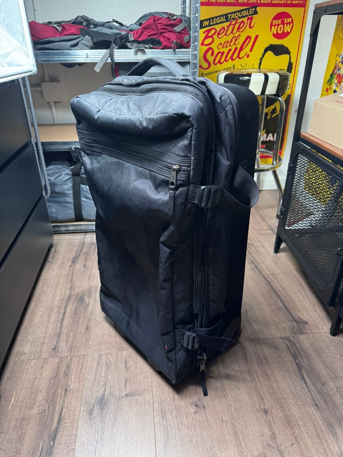 Eastpak trolley 85L reistas op wielen zwart, Uitschuifbare handgreep, 30 cm of meer, Zwart, Ophalen of Verzenden
