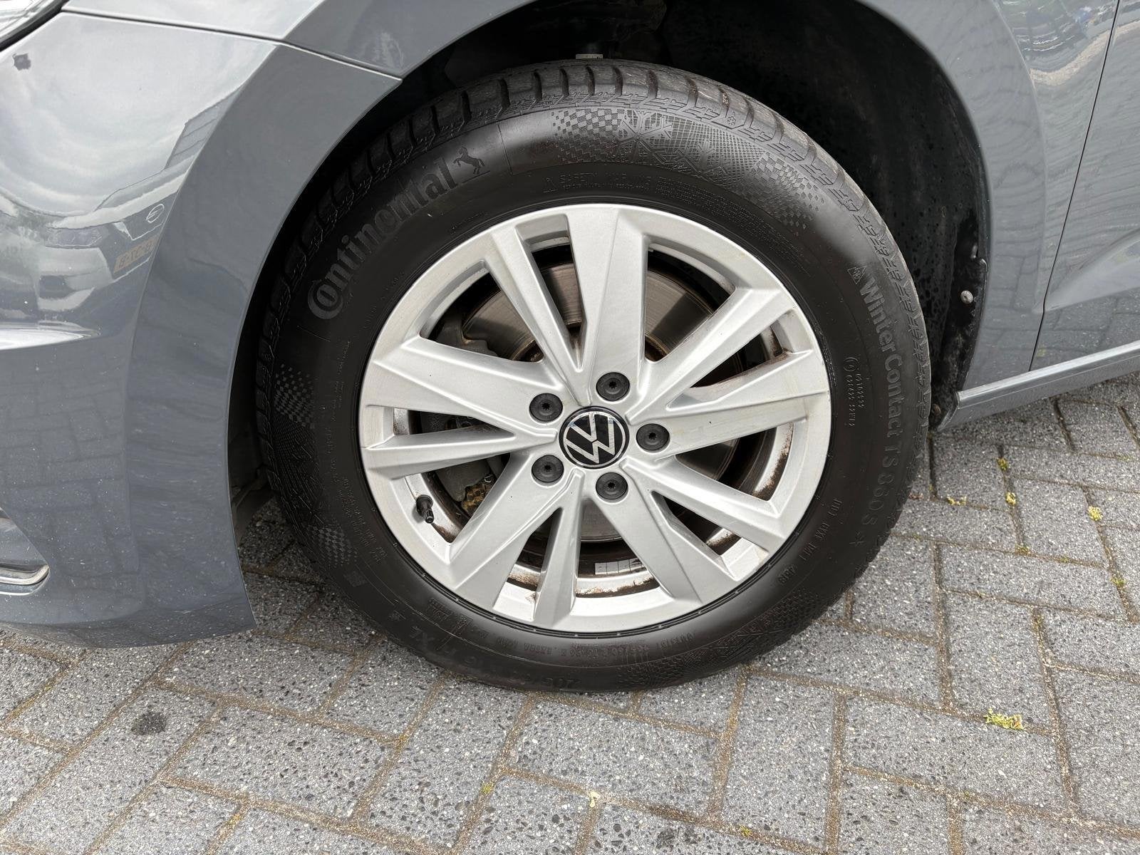 Volkswagen Touran 2.0 TDI| 7 Persoons | Navi | LMV | PDC | A, Voorwielaandrijving, Stof, Gebruikt, 7 stoelen
