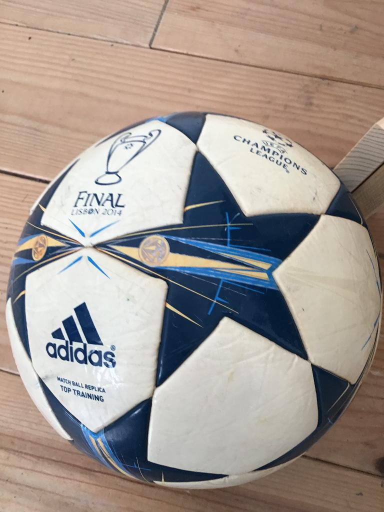 Adidas uefa champions league final lisbon 2014, Ophalen, Zo goed als nieuw, Buitenlandse clubs