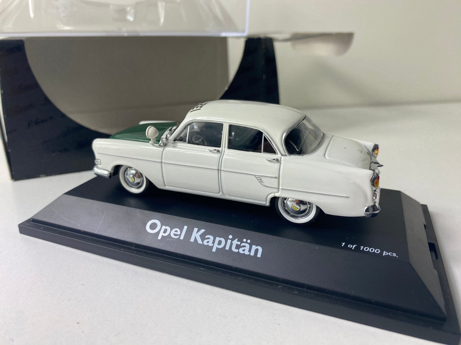 1:43 opel kapitan-POLIZEI-in ovp, Ophalen of Verzenden, Nieuw, Auto, Overige merken