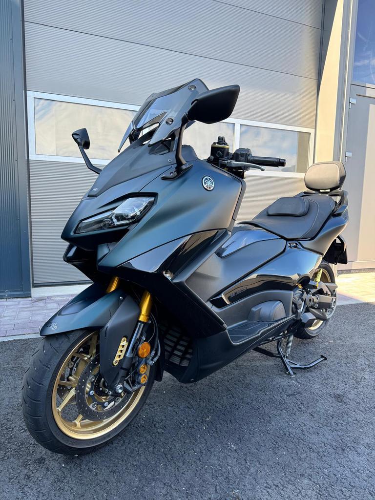 Yamaha T-MAX 560 Tech MAX 2023 | Origineel NL | J Costa Set, Motoren, Motoren | Yamaha, Particulier