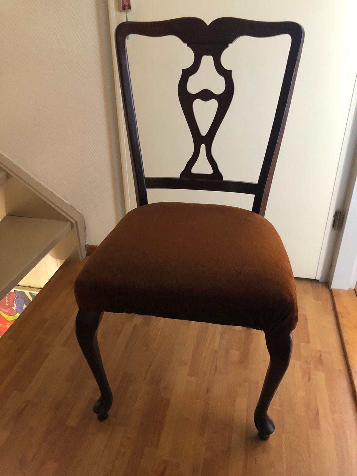 2 Queen Ann eethoekstoelen, Ophalen