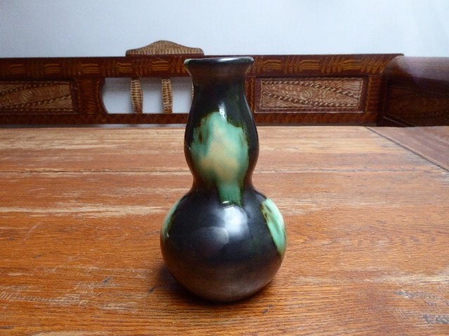 Art deco keramiek vaas, zwart en blauw/groen, Thulin, Ophalen of Verzenden