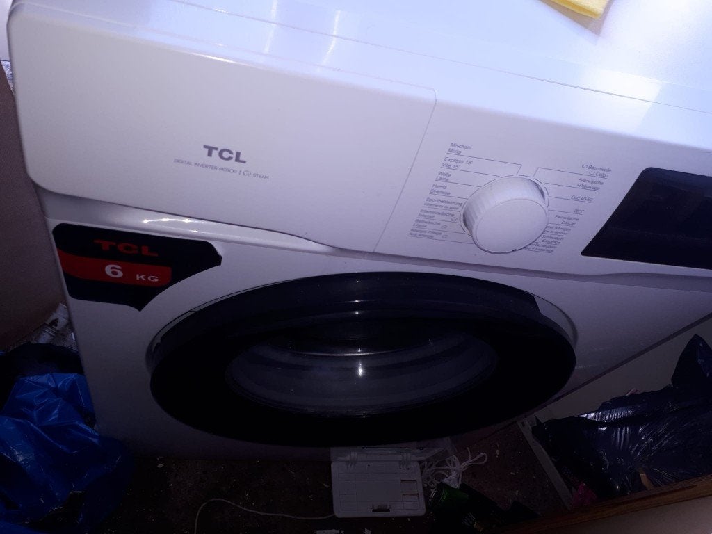 TCL Wasmachine + Droogmachine Slim, 6 KG, Ophalen, Gebruikt, 1200 tot 1600 toeren, Minder dan 85 cm