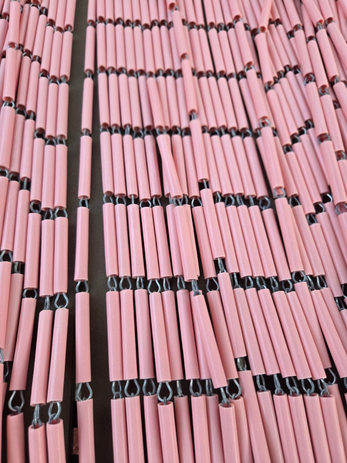 Liso vliegengordijn roze - Nieuw in doos (0.92 x 2.10 m), Overige merken, Verzenden, Nieuw, Vliegengordijn