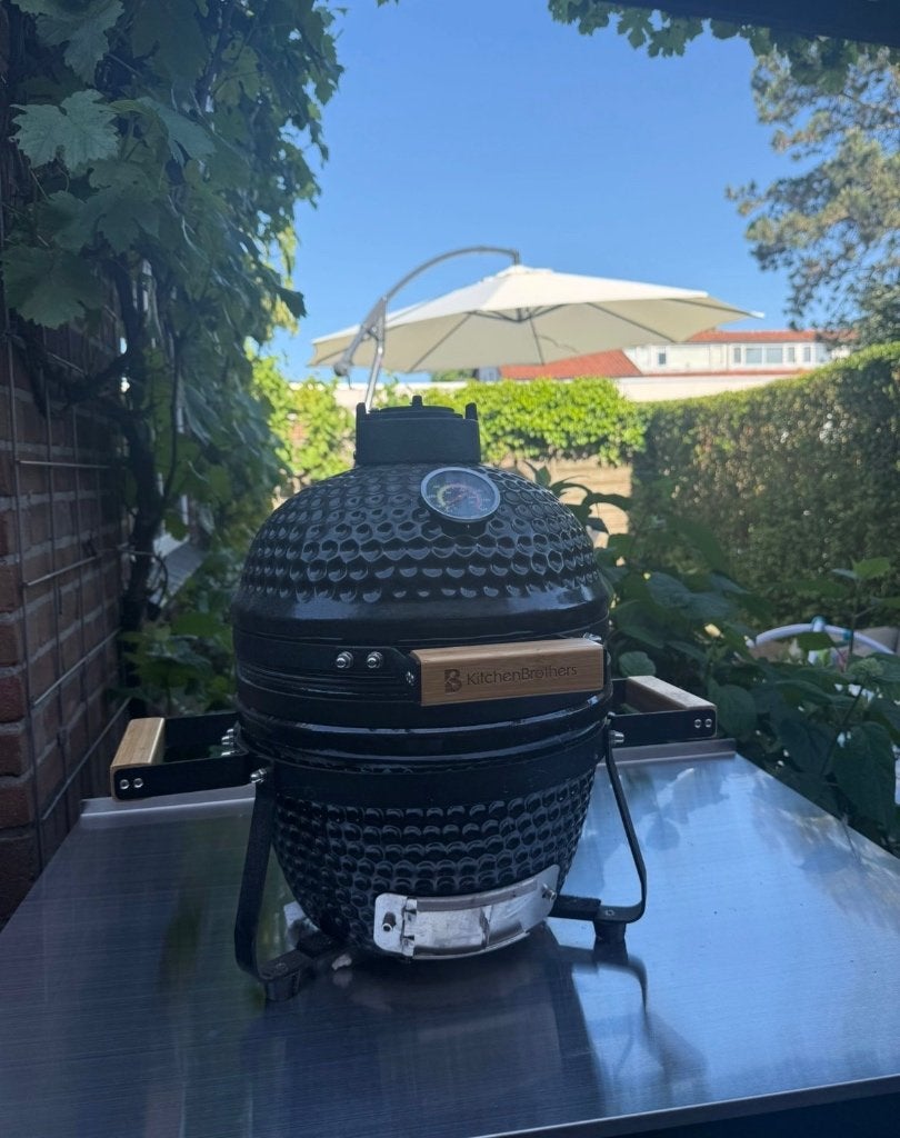 Kamado BBQ KitchenBrothers, Ophalen, Zo goed als nieuw, KitchenBrothers, Met accessoires