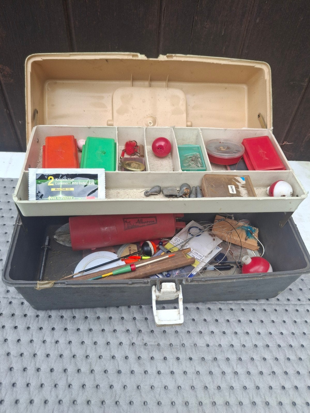 Koffer met visspullen - compleet pakket voor de visser, Ophalen of Verzenden, Gebruikt, Koffer of Tas