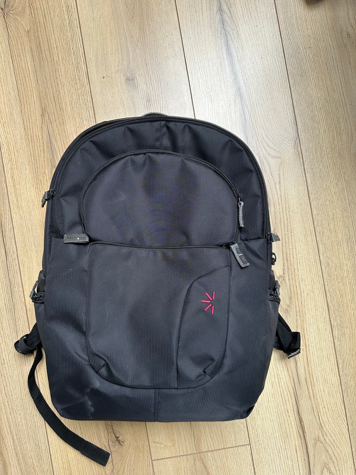 Laptoptas/Rugzak voor grote laptops - Zwart, Computers en Software, Laptoptassen, Gebruikt, Rugzak, 17 inch of meer, Case Logic