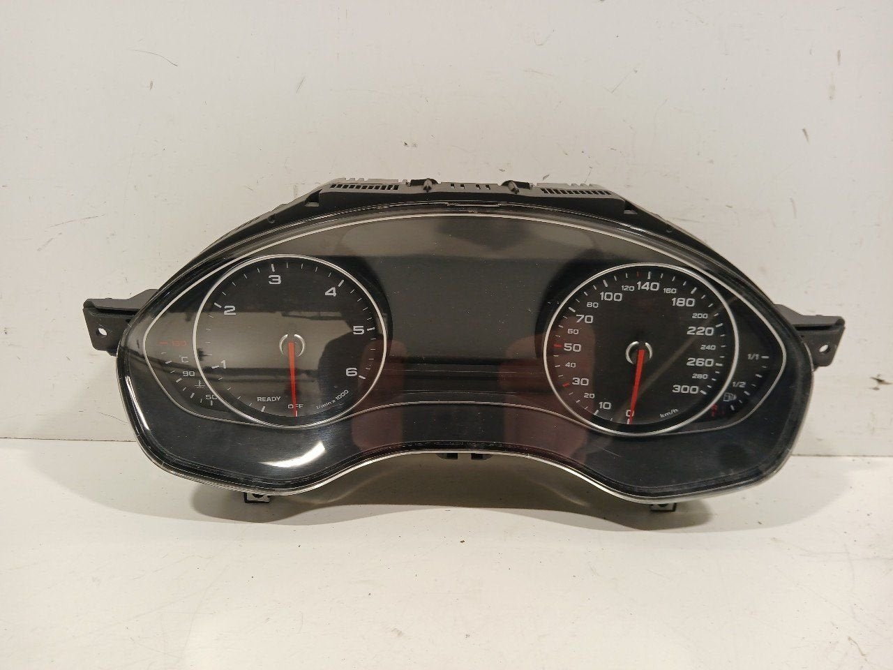 Cockpit Audi A6, Auto-onderdelen, Dashboard en Schakelaars, Onderdelen@venauto.nl, Van der Ven Autorecycling B.V., Gebruikt, Ettenseweg 76, 4706 PB Roosendaal, The Netherlands