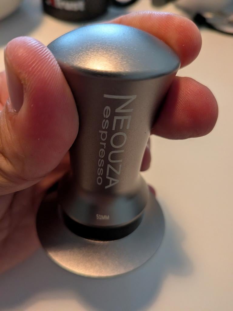 Koffie tamper Neouza 51mm, Ophalen, Zwart, Ogen