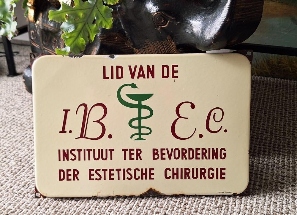 Emaille bord Estetische Chirurgie, Langcat Bussum., Reclamebord, Gebruikt, ., Ophalen of Verzenden