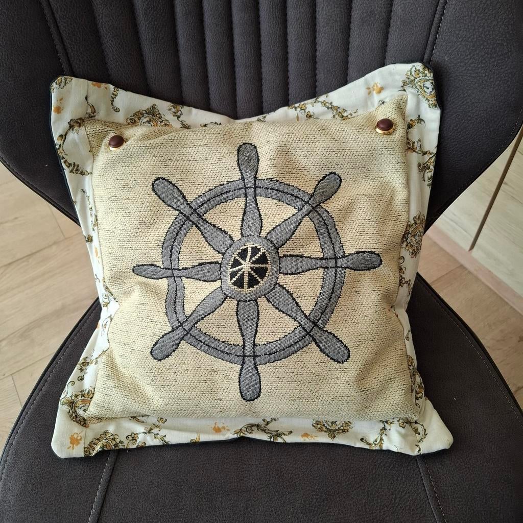 Zelfgemaakte kussens 45x45 cm, Ophalen of Verzenden, Nieuw, Overige kleuren, Vierkant