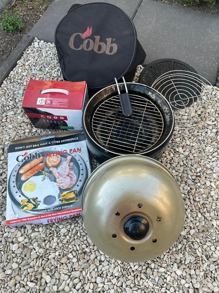 Te Koop: complete Cobb bbq met accessoires, Ophalen, Gebruikt, Met accessoires