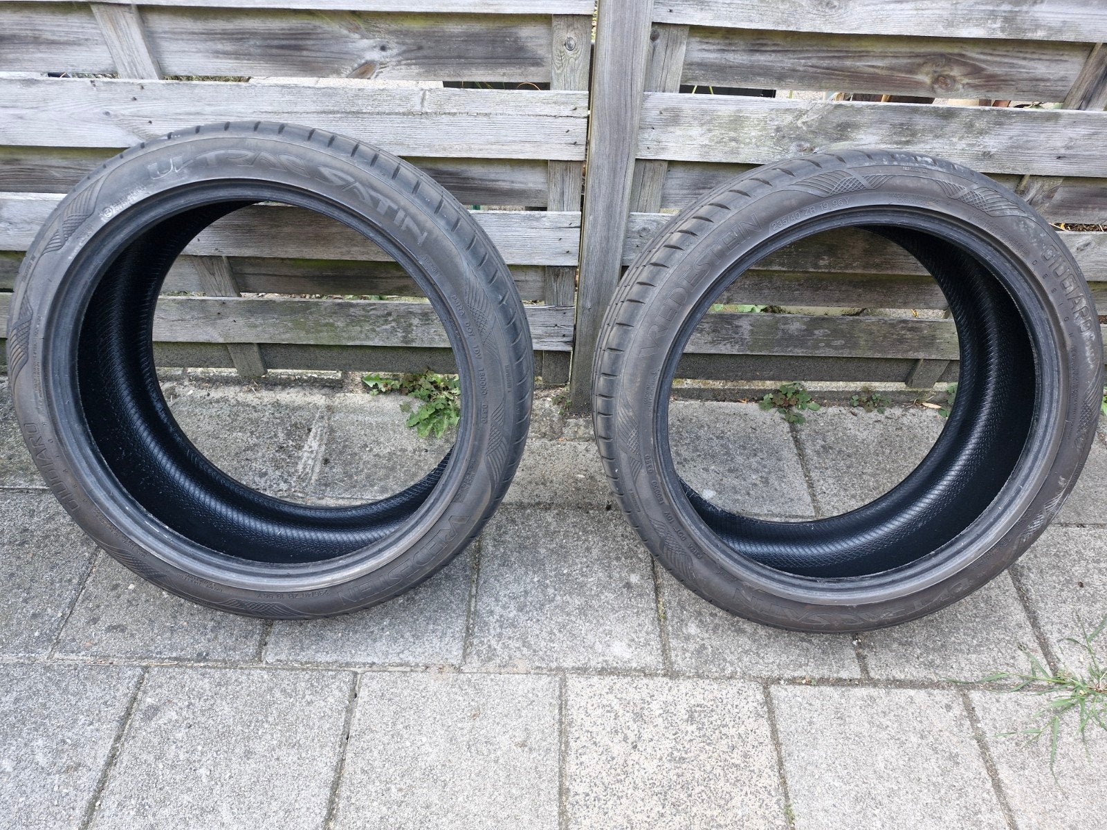 Vredestein banden 235/40 19 inch, Auto-onderdelen, Banden en Velgen, 235 mm, Band(en), Zomerbanden, Ophalen