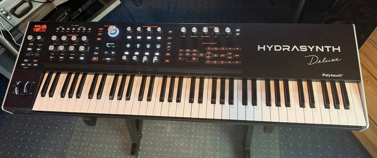 Hydrasynth Deluxe met flightcase, Overige merken, Met midi-aansluiting, Ophalen of Verzenden, Zo goed als nieuw