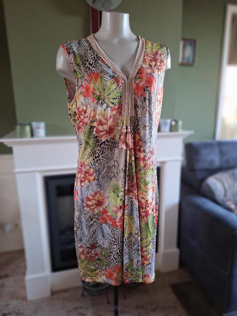 Batida beige oranje luipaard bloemen jurk 5 XL, Kleding | Dames, Jurken, Beige, Maat 46/48 (XL) of groter, Ophalen of Verzenden