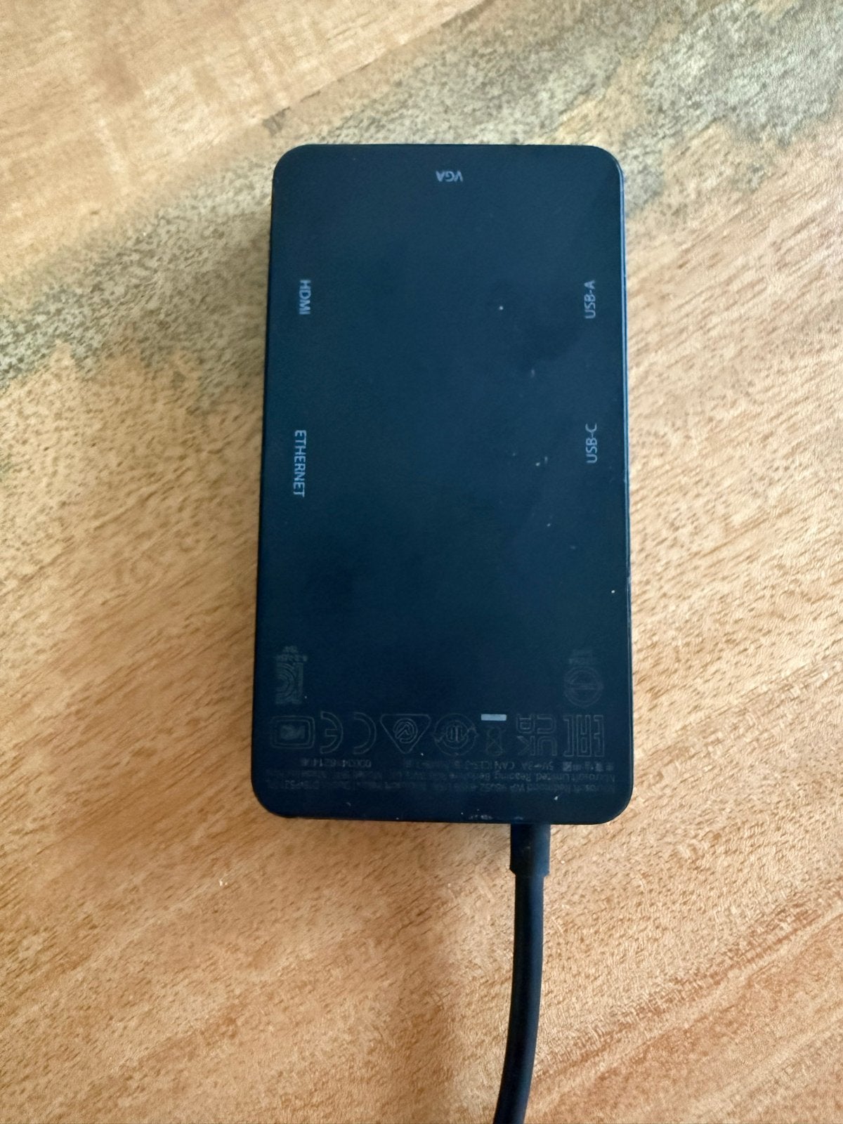 Microsoft Surface USB-C Reis Hub - VGA, HDMI, Ethernet, USB-, Computers en Software, Ophalen, Zo goed als nieuw