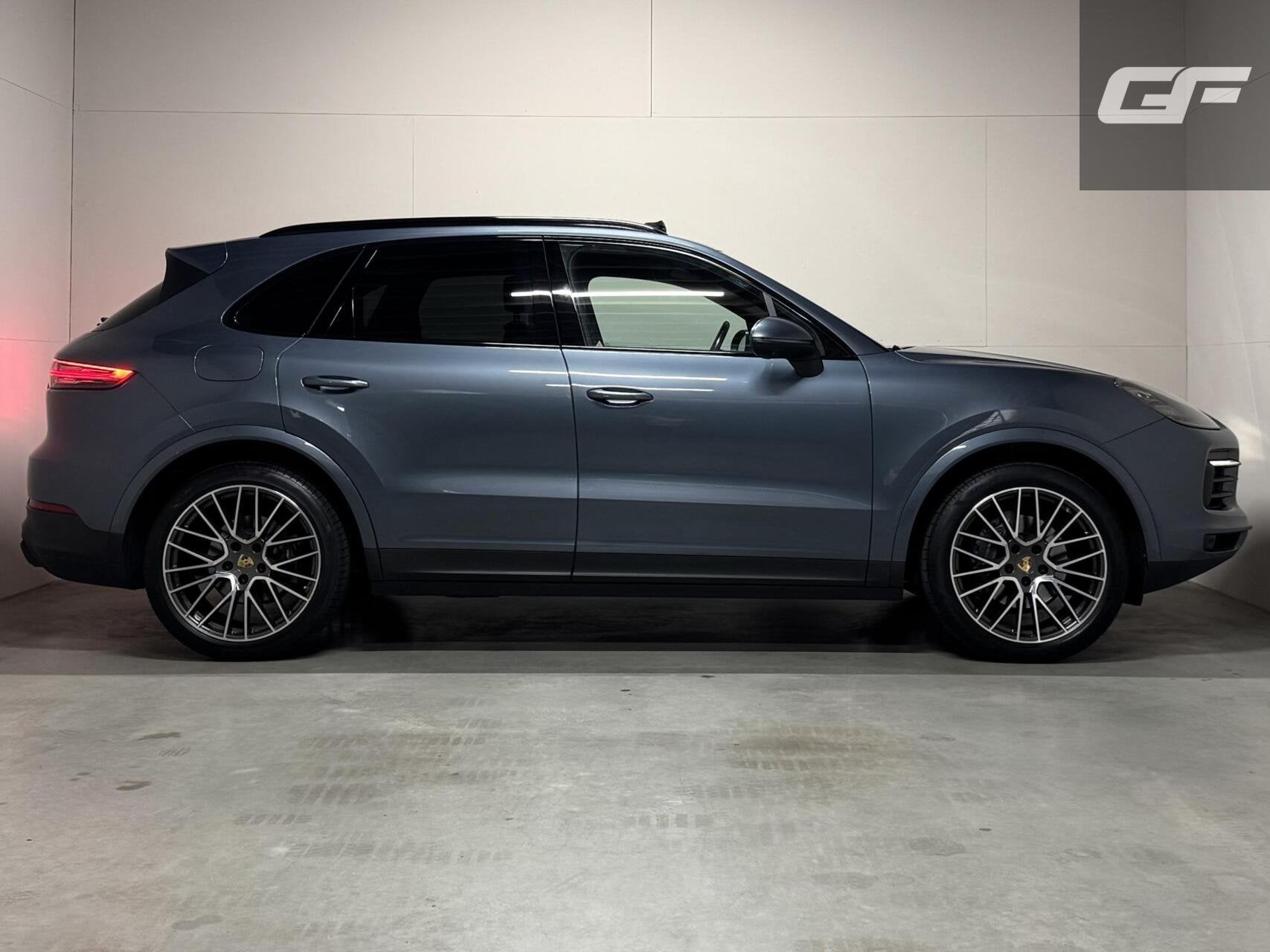 Porsche Cayenne 3.0 Pano Chrono Burmester 360° Nachtzicht A, Auto's, Automaat, Cayenne, Gebruikt, 2995 cc