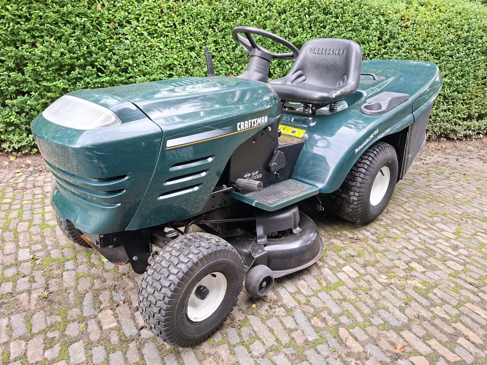 zitmaaier 16 hp hydrostatische aandrijving, Ophalen, Gebruikt, Opvangzak, Craftsman
