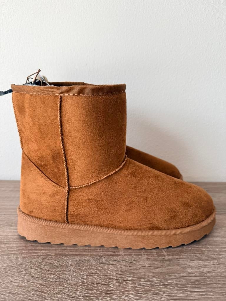 Leuke warme schoenen/laarsjes/sloffen maat 41 Primark NIEUW, Kleding | Dames, Bruin, Nieuw, Ophalen of Verzenden, Pantoffels of Sloffen