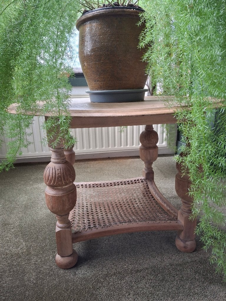 Ronde salontafel met rieten onderblad, Huis en Inrichting, Ophalen, 50 – 75, 50 tot 100 cm, Klassiek
