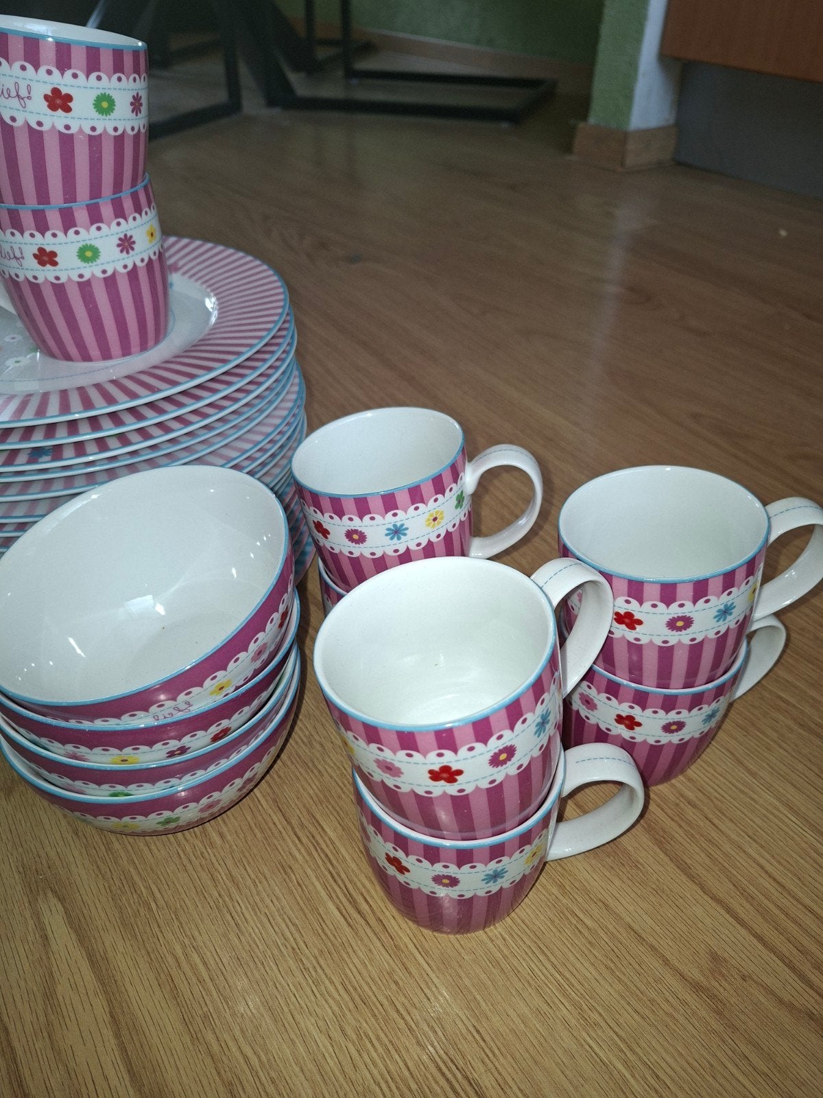 Lief! Lifestyle Servies - Compleet Set met Vrolijke Prints, Ophalen