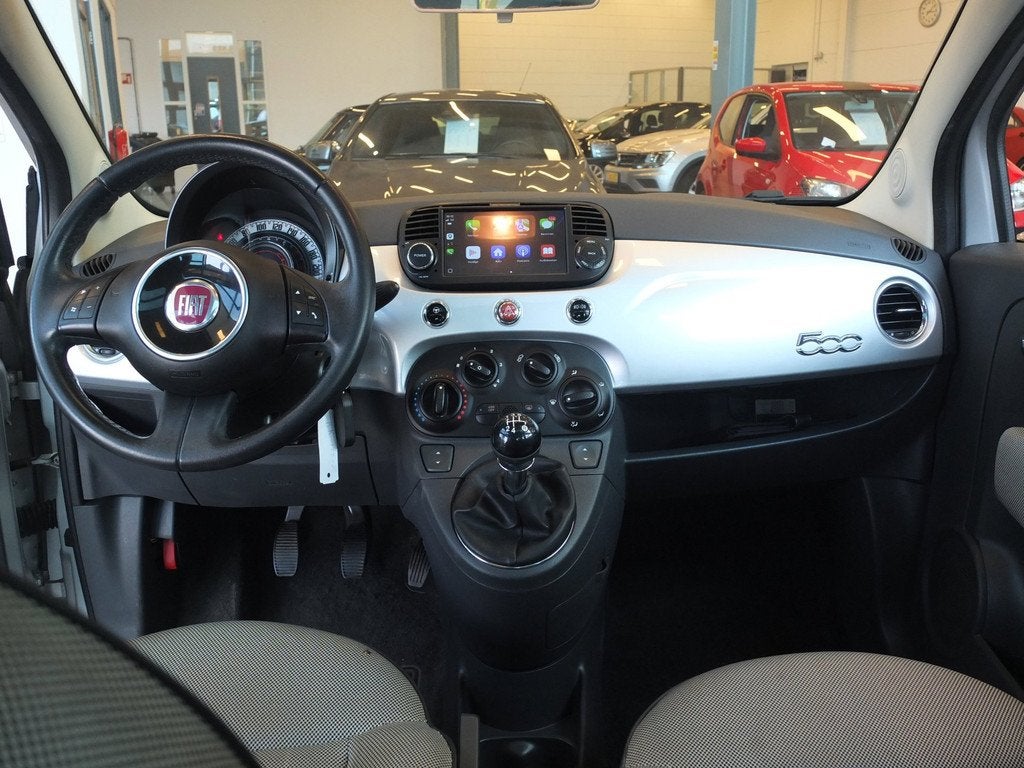 Fiat 500 Lounge | Panodak | CarPlay | Zeer zuinig | Nette st, Voorwielaandrijving, Euro 5, Gebruikt, 1242 cc