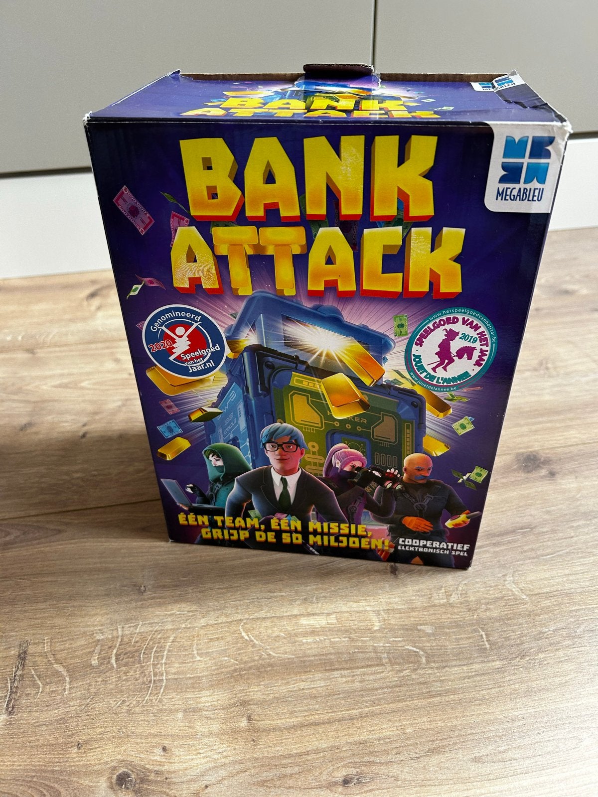 Bank Attack - Elektronisch Coöperatief Spel, Hobby en Vrije tijd, Gezelschapsspellen | Bordspellen, Drie of vier spelers, Ophalen of Verzenden