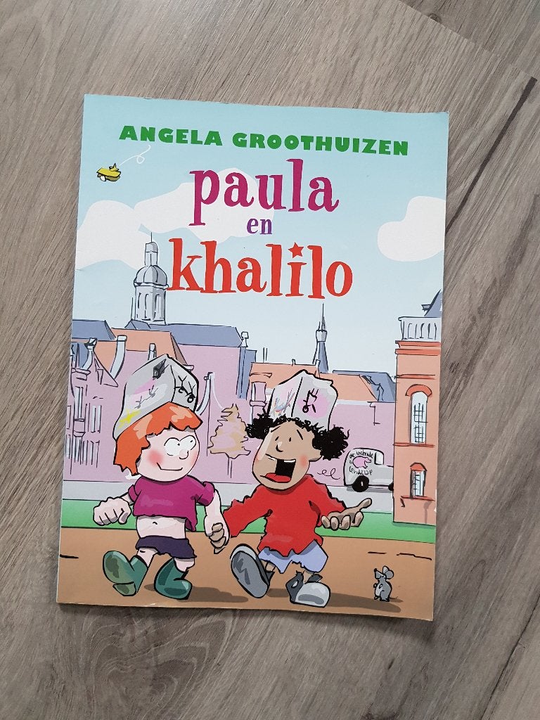 Boek Paula en Khalilo van Angela Groothuizen, Ophalen of Verzenden, Zo goed als nieuw, Fictie algemeen